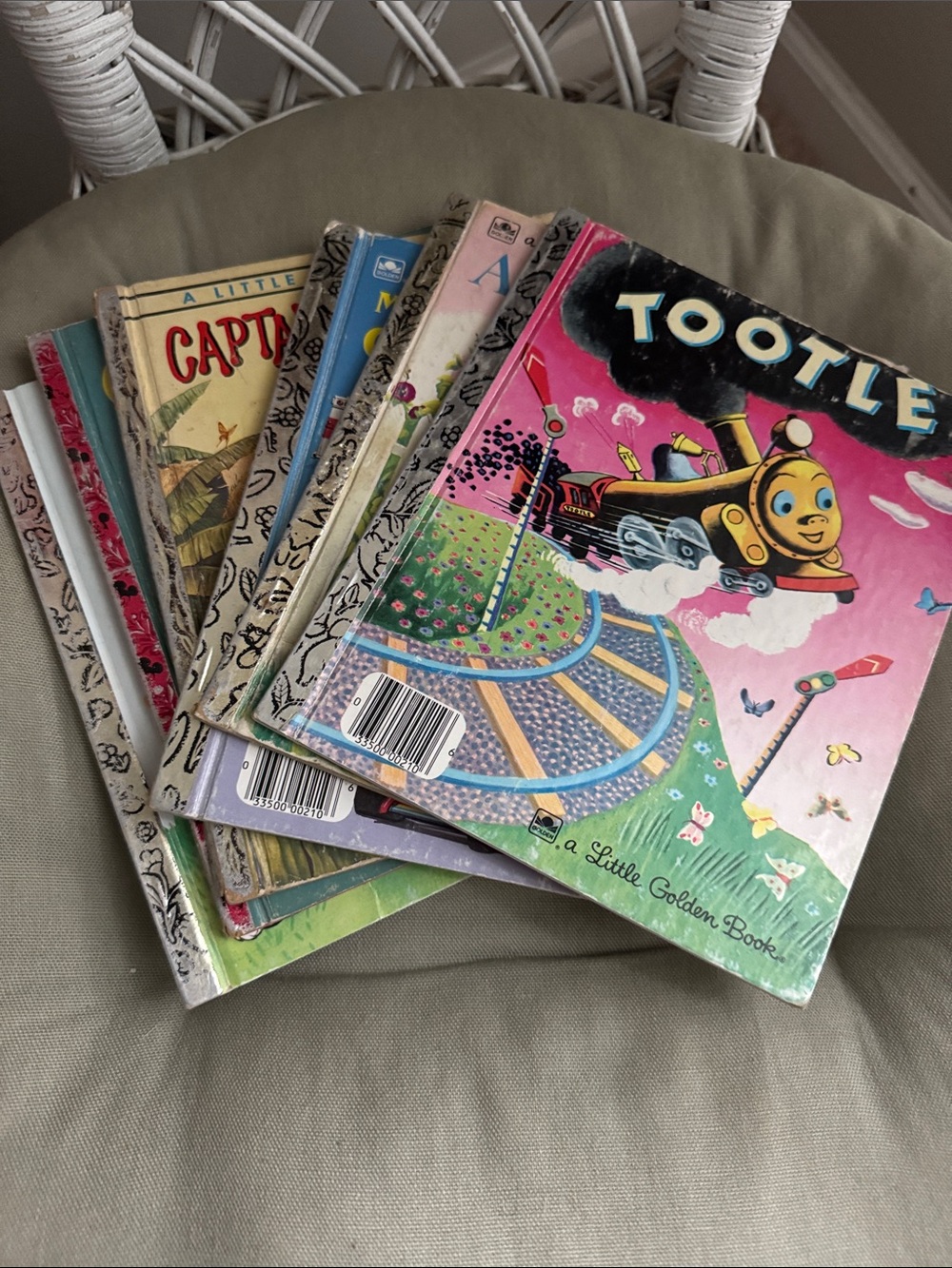 Vintage Little Golden Books (6). GVC.